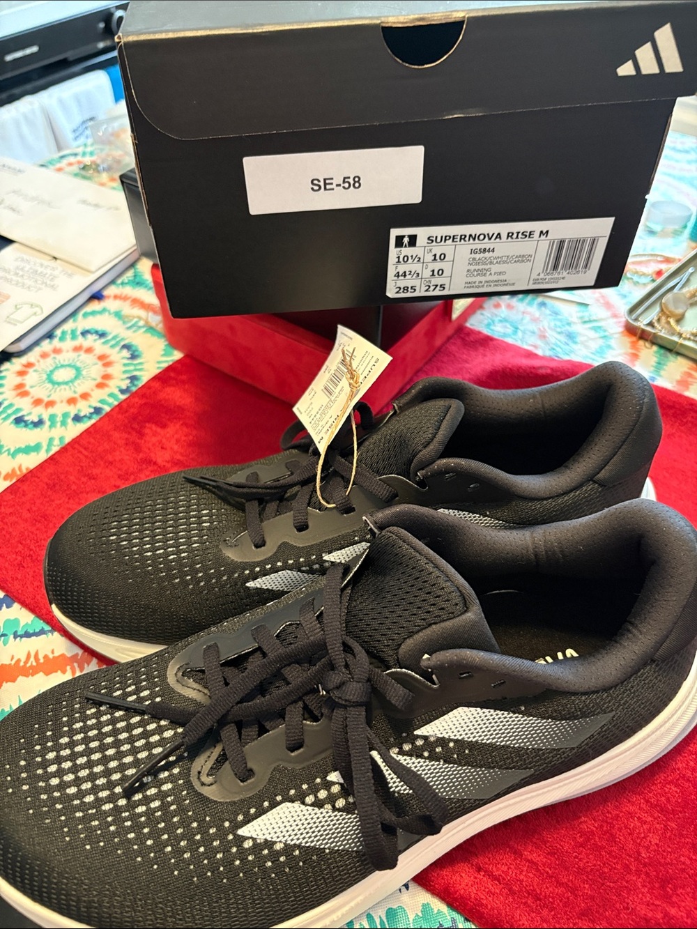 NEW adidas Black silverMen's Running Shoes Supernova Rise size 10 men’s in box